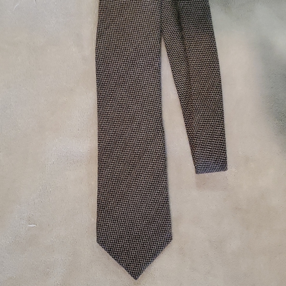 A nice Brown Woven Tie from Saks 5th Avenue